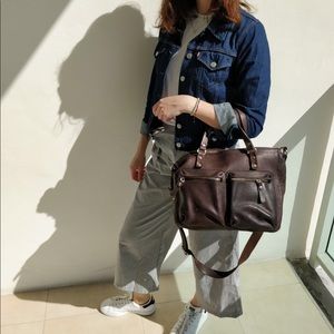 Leather messenger bag